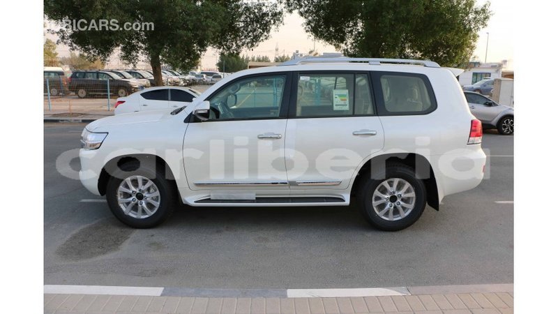 Big with watermark toyota land cruiser bomi county import dubai 2796