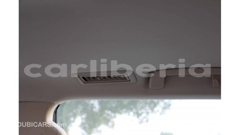 Big with watermark toyota land cruiser bomi county import dubai 2796