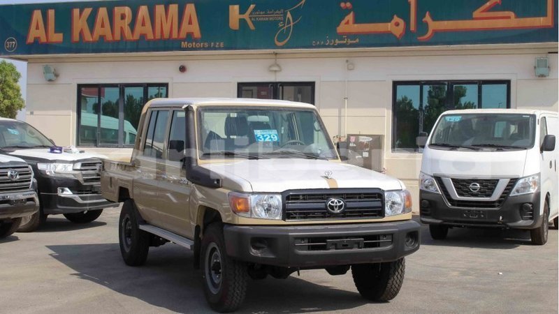 Big with watermark toyota land cruiser bomi county import dubai 2797