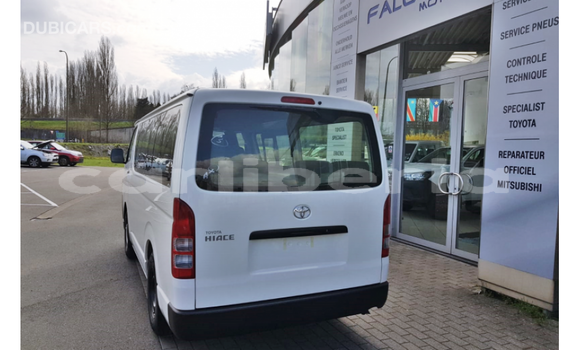 Buy Import Toyota Hiace White Car in Import - Dubai in Bomi County Buy Import Toyota Hiace White Car in Import - Dubai in Bomi County