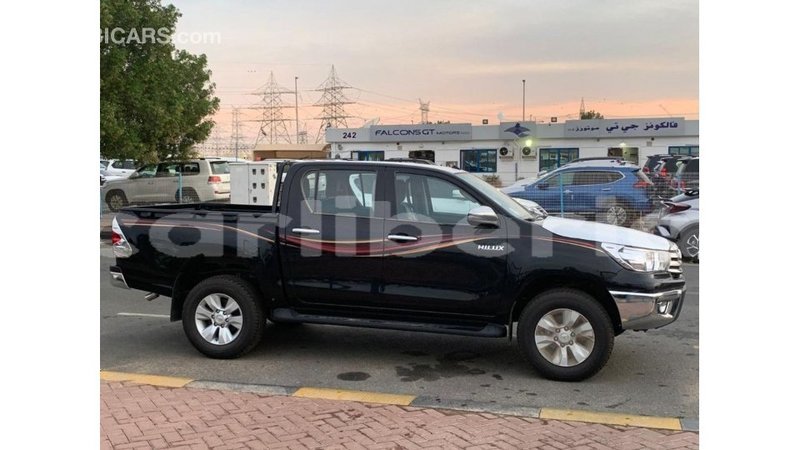 Big with watermark toyota hilux bomi county import dubai 2810