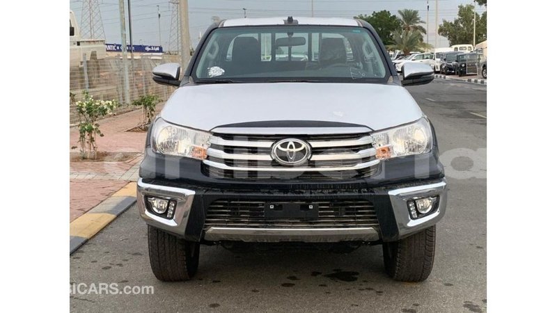 Big with watermark toyota hilux bomi county import dubai 2810