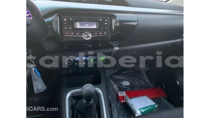 Big with watermark toyota hilux bomi county import dubai 2810