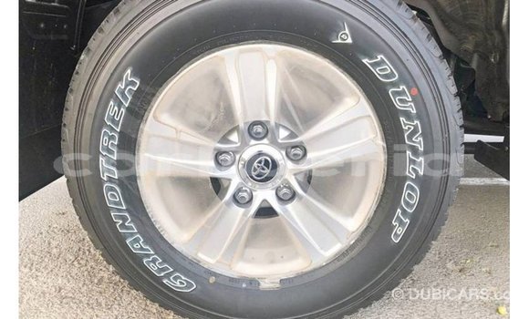 Acheter Import Voiture Toyota Land Cruiser Noir à Import - Dubai, Comté de Bomi Acheter Import Voiture Toyota Land Cruiser Noir à Import - Dubai, Comté de Bomi