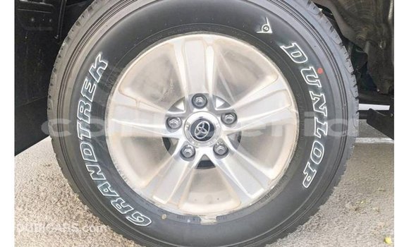 Acheter Import Voiture Toyota Land Cruiser Noir à Import - Dubai, Comté de Bomi Acheter Import Voiture Toyota Land Cruiser Noir à Import - Dubai, Comté de Bomi