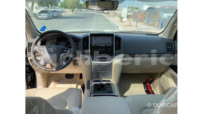 Big with watermark toyota land cruiser bomi county import dubai 2820