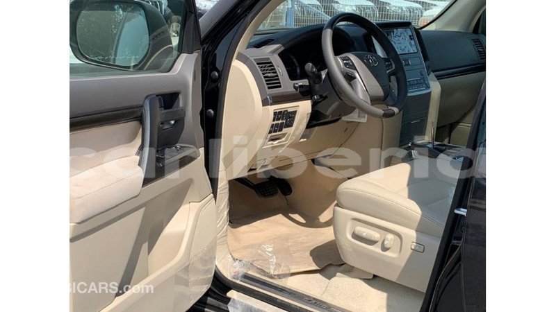 Big with watermark toyota land cruiser bomi county import dubai 2820