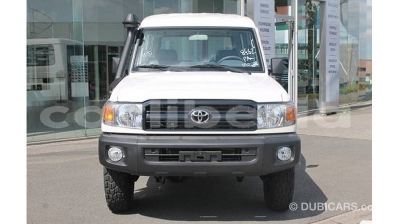 Big with watermark toyota land cruiser bomi county import dubai 2827