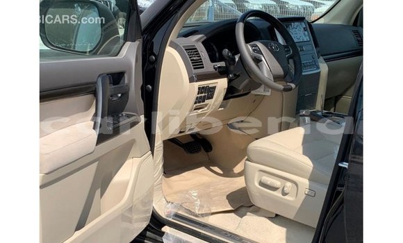 Buy Import Toyota Land Cruiser Black Car in Import - Dubai in Bomi County Buy Import Toyota Land Cruiser Black Car in Import - Dubai in Bomi County
