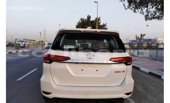 Buy Import Toyota Fortuner White Car in Import - Dubai in Bomi County Buy Import Toyota Fortuner White Car in Import - Dubai in Bomi County