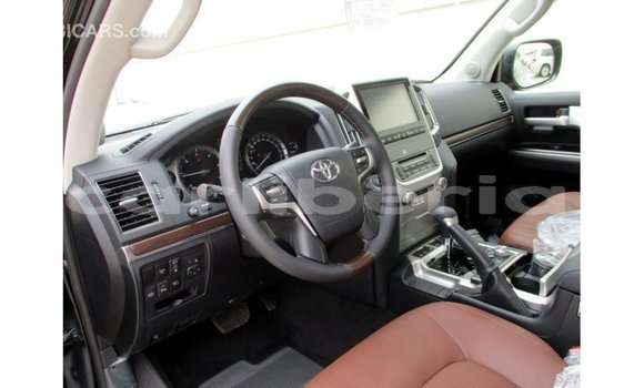 Buy Import Toyota Land Cruiser Black Car in Import - Dubai in Bomi County Buy Import Toyota Land Cruiser Black Car in Import - Dubai in Bomi County