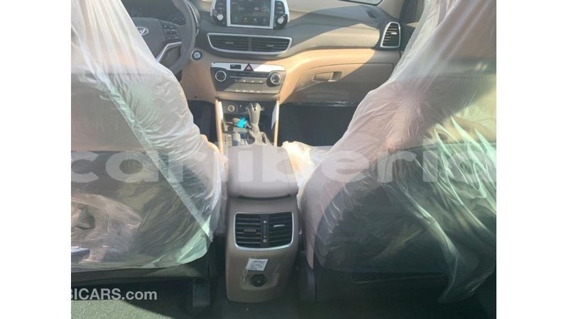 Big with watermark hyundai tucson bomi county import dubai 2840