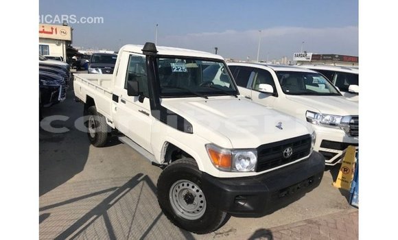 Buy Import Toyota Land Cruiser White Car in Import - Dubai in Bomi County Buy Import Toyota Land Cruiser White Car in Import - Dubai in Bomi County