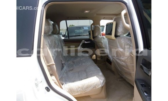 Buy Import Toyota Land Cruiser White Car in Import - Dubai in Bomi County Buy Import Toyota Land Cruiser White Car in Import - Dubai in Bomi County