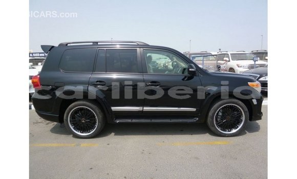 Buy Import Toyota Land Cruiser Black Car in Import - Dubai in Bomi County Buy Import Toyota Land Cruiser Black Car in Import - Dubai in Bomi County