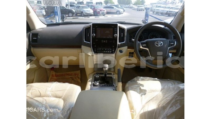Big with watermark toyota land cruiser bomi county import dubai 2865