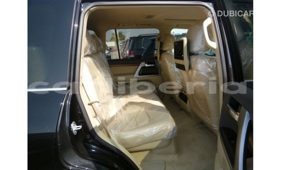 Buy Import Toyota Land Cruiser Black Car in Import - Dubai in Bomi County Buy Import Toyota Land Cruiser Black Car in Import - Dubai in Bomi County