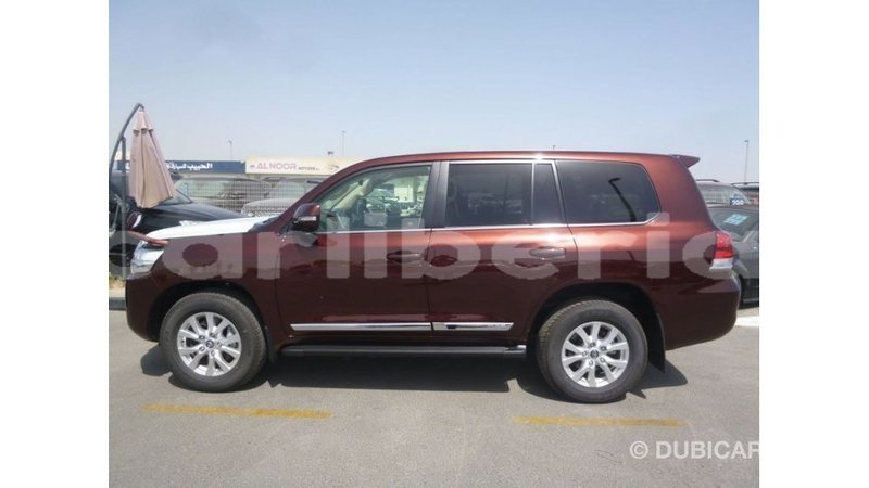 Big with watermark toyota land cruiser bomi county import dubai 2867