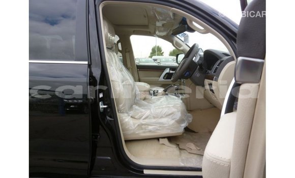 Buy Import Toyota Land Cruiser Black Car in Import - Dubai in Bomi County Buy Import Toyota Land Cruiser Black Car in Import - Dubai in Bomi County