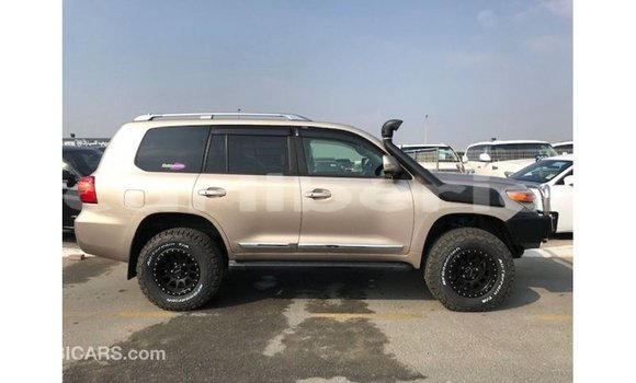 Buy Import Toyota Land Cruiser Other Car in Import - Dubai in Bomi County Buy Import Toyota Land Cruiser Other Car in Import - Dubai in Bomi County