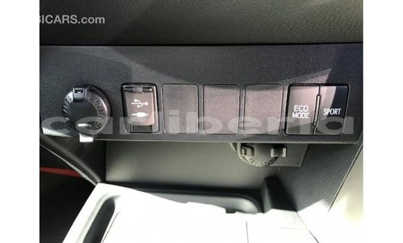 Buy Import Toyota HiAce White Truck in Import - Dubai in Bomi County Buy Import Toyota HiAce White Truck in Import - Dubai in Bomi County