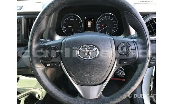 Buy Import Toyota HiAce White Truck in Import - Dubai in Bomi County Buy Import Toyota HiAce White Truck in Import - Dubai in Bomi County