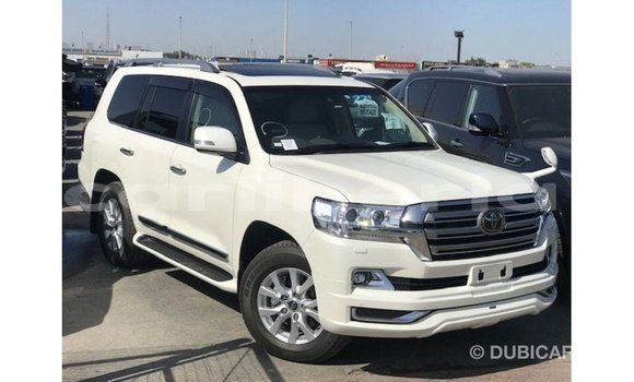 Buy Import Toyota Land Cruiser White Car in Import - Dubai in Bomi County Buy Import Toyota Land Cruiser White Car in Import - Dubai in Bomi County