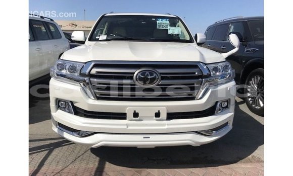 Buy Import Toyota Land Cruiser White Car in Import - Dubai in Bomi County Buy Import Toyota Land Cruiser White Car in Import - Dubai in Bomi County