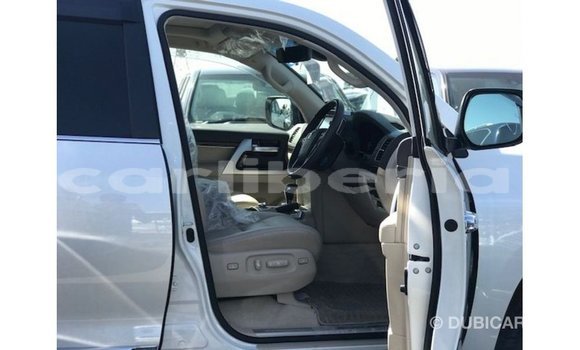 Buy Import Toyota Land Cruiser White Car in Import - Dubai in Bomi County Buy Import Toyota Land Cruiser White Car in Import - Dubai in Bomi County