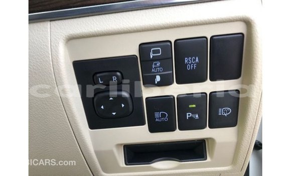 Buy Import Toyota Land Cruiser White Car in Import - Dubai in Bomi County Buy Import Toyota Land Cruiser White Car in Import - Dubai in Bomi County