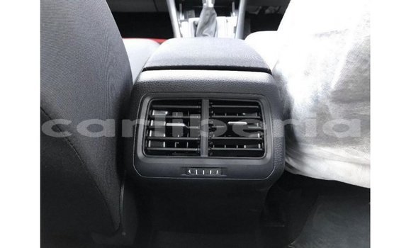 Buy Import Volkswagen Golf White Car in Import - Dubai in Bomi County Buy Import Volkswagen Golf White Car in Import - Dubai in Bomi County