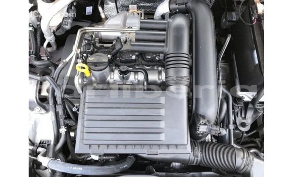 Buy Import Volkswagen Golf White Car in Import - Dubai in Bomi County Buy Import Volkswagen Golf White Car in Import - Dubai in Bomi County