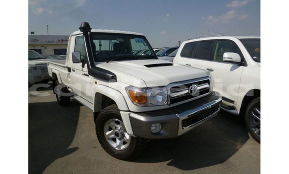 Buy Import Toyota Land Cruiser White Car in Import - Dubai in Bomi County Buy Import Toyota Land Cruiser White Car in Import - Dubai in Bomi County