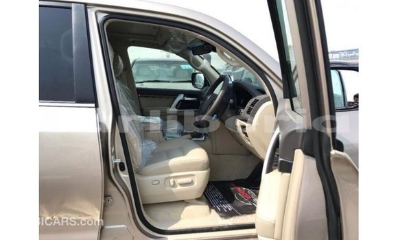 Buy Import Toyota Land Cruiser Other Car in Import - Dubai in Bomi County Buy Import Toyota Land Cruiser Other Car in Import - Dubai in Bomi County