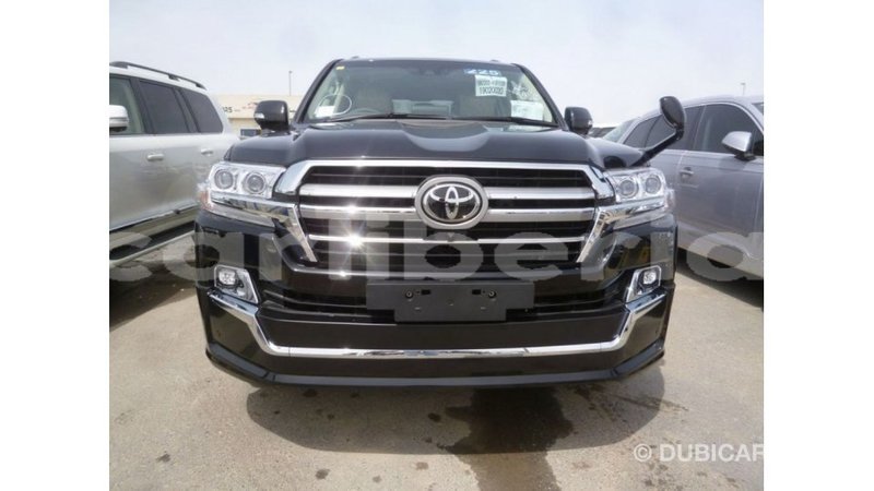Big with watermark toyota land cruiser bomi county import dubai 2881