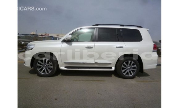 Buy Import Toyota Land Cruiser White Car in Import - Dubai in Bomi County Buy Import Toyota Land Cruiser White Car in Import - Dubai in Bomi County