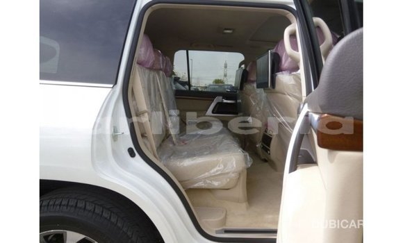 Buy Import Toyota Land Cruiser White Car in Import - Dubai in Bomi County Buy Import Toyota Land Cruiser White Car in Import - Dubai in Bomi County