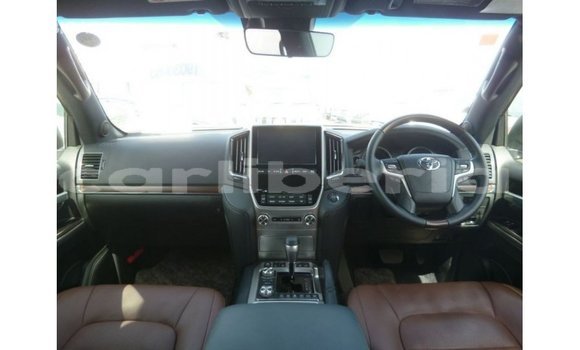 Buy Import Toyota Land Cruiser Black Car in Import - Dubai in Bomi County Buy Import Toyota Land Cruiser Black Car in Import - Dubai in Bomi County