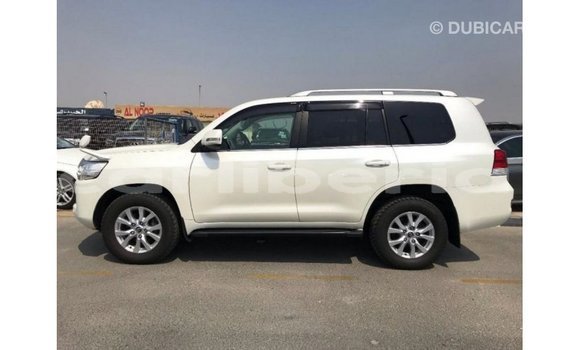 Buy Import Toyota Land Cruiser White Car in Import - Dubai in Bomi County Buy Import Toyota Land Cruiser White Car in Import - Dubai in Bomi County