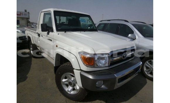 Buy Import Toyota Land Cruiser White Car in Import - Dubai in Bomi County Buy Import Toyota Land Cruiser White Car in Import - Dubai in Bomi County