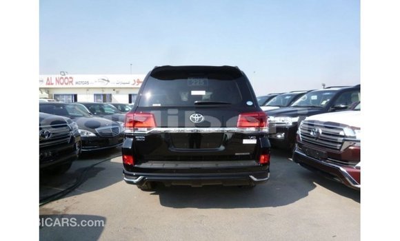 Buy Import Toyota Land Cruiser Black Car in Import - Dubai in Bomi County Buy Import Toyota Land Cruiser Black Car in Import - Dubai in Bomi County