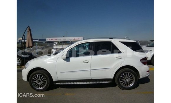 Buy Import Mercedes-Benz 190 White Car in Import - Dubai in Bomi County Buy Import Mercedes-Benz 190 White Car in Import - Dubai in Bomi County