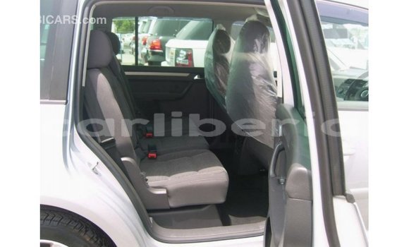 Buy Import Volkswagen Touran Other Car in Import - Dubai in Bomi County Buy Import Volkswagen Touran Other Car in Import - Dubai in Bomi County