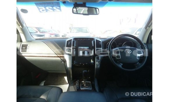 Buy Import Toyota Land Cruiser White Car in Import - Dubai in Bomi County Buy Import Toyota Land Cruiser White Car in Import - Dubai in Bomi County