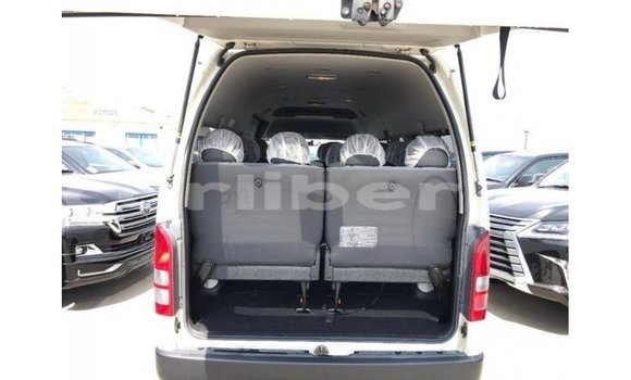 Buy Import Toyota Hiace White Car in Import - Dubai in Bomi County Buy Import Toyota Hiace White Car in Import - Dubai in Bomi County