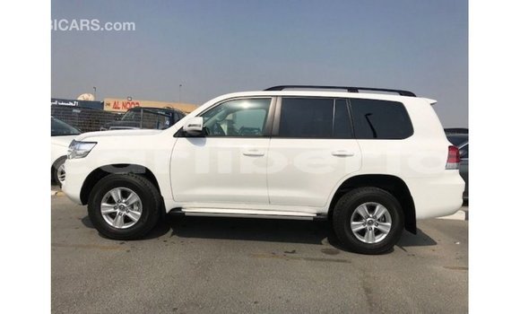Buy Import Toyota Land Cruiser White Car in Import - Dubai in Bomi County Buy Import Toyota Land Cruiser White Car in Import - Dubai in Bomi County