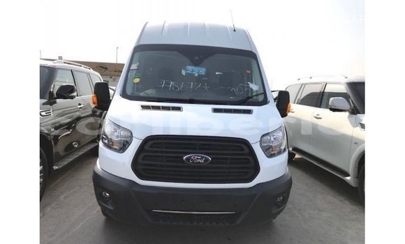 Buy Import Ford Club Wagon White Car in Import - Dubai in Bomi County Buy Import Ford Club Wagon White Car in Import - Dubai in Bomi County