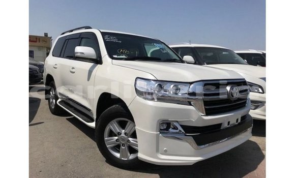 Buy Import Toyota Land Cruiser White Car in Import - Dubai in Bomi County Buy Import Toyota Land Cruiser White Car in Import - Dubai in Bomi County