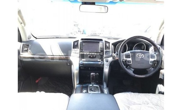 Buy Import Toyota Land Cruiser White Car in Import - Dubai in Bomi County Buy Import Toyota Land Cruiser White Car in Import - Dubai in Bomi County