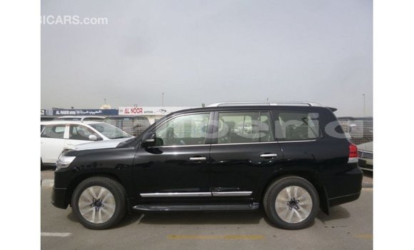 Buy Import Toyota Land Cruiser Black Car in Import - Dubai in Bomi County Buy Import Toyota Land Cruiser Black Car in Import - Dubai in Bomi County